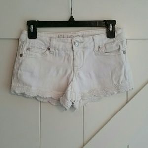 🎉B2G1 FREE🎉 Rue21 white shorts size 0/1